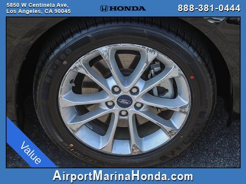 Used 2019 Ford Fusion Energi Titanium image 10