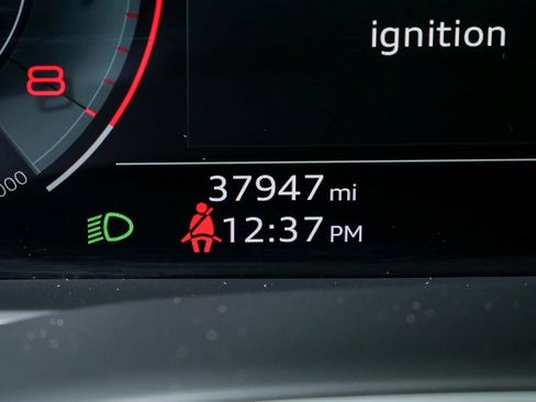 Used 2023 Audi Q7 2.0T Premium w/ Convenience Package image 11