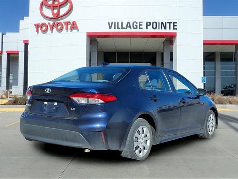 Used 2024 Toyota Corolla LE image 5