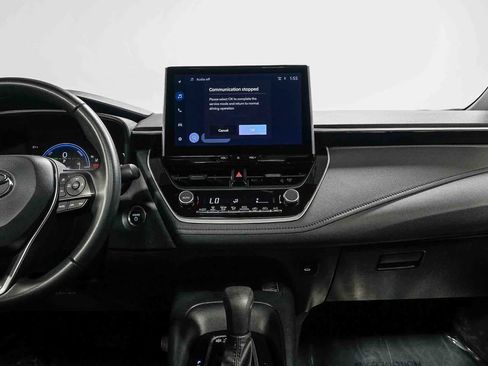 Certified 2025 Toyota Corolla SE w/ SE Premium Package FWD image 13