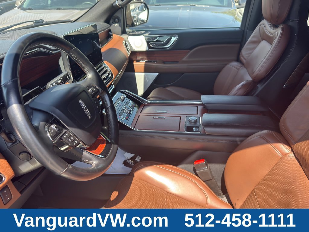 Used 2024 Lincoln Navigator L Reserve AWD/4WD image 13
