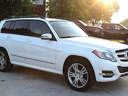 Used 2014 Mercedes-Benz GLK 350 2WD image 7