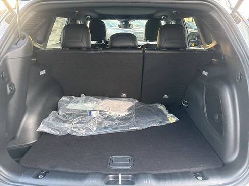 New 2026 Jeep Compass Trailhawk image 16