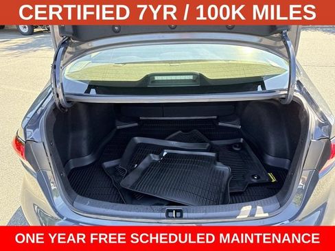 Used 2025 Toyota Corolla LE w/ Convenience Package FWD image 12