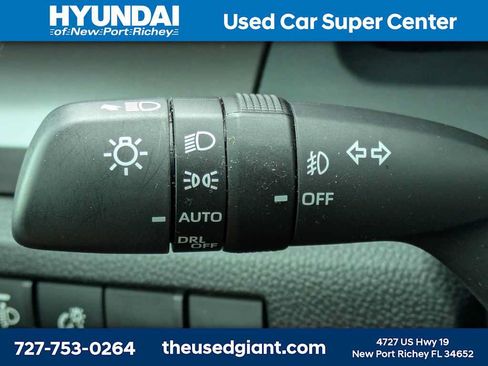 Used 2025 Toyota Tacoma SR5 RWD image 31