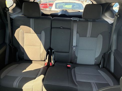 Used 2025 Chevrolet Blazer LT image 39