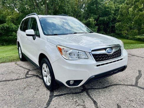 Used 2016 Subaru Forester 2.5i Limited w/ Popular Package #2 AWD/4WD image 2