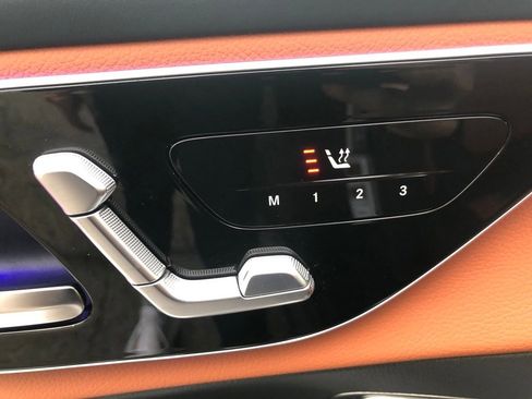 Certified 2023 Mercedes-Benz GLC 300 4MATIC image 13