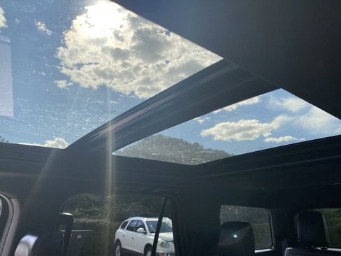 Used 2020 Ford Expedition Limited w/ Equipment Group 303A image 11