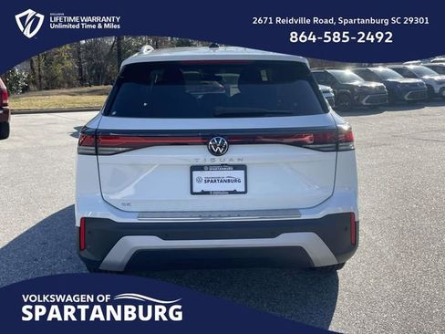 New 2026 Volkswagen Tiguan SE image 5