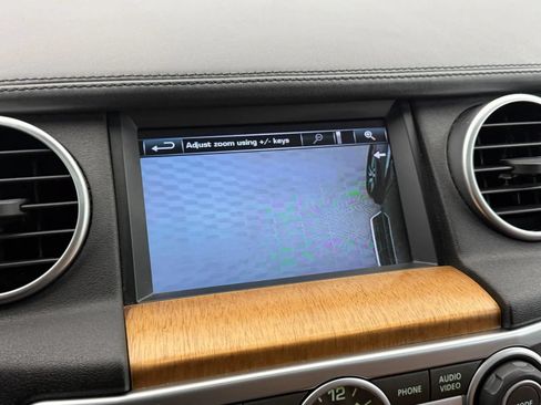 Used 2016 Land Rover LR4 HSE LUX AWD/4WD image 27