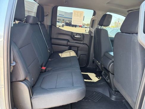 Used 2021 Chevrolet Silverado 1500 Custom Trail Boss AWD/4WD image 30