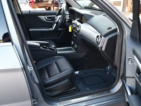 Used 2014 Mercedes-Benz GLK 350 4MATIC image 42