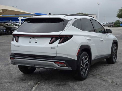 Used 2025 Hyundai Tucson Limited FWD image 7