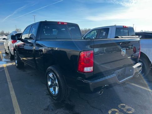 Used 2017 RAM 1500 Express image 3
