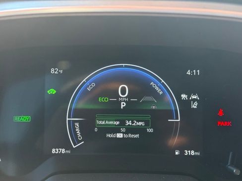 Used 2024 Toyota Corolla Cross XSE w/ Convenience Package image 10