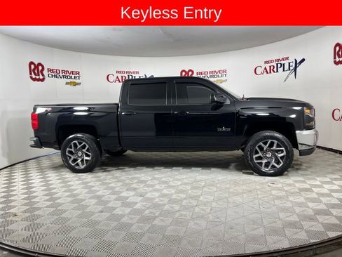 Used 2018 Chevrolet Silverado 1500 LT w/ Texas Edition AWD/4WD image 9