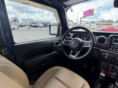 Certified 2019 Jeep Wrangler Unlimited Rubicon AWD/4WD image 13