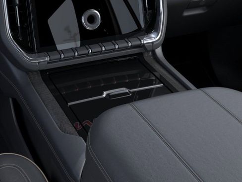 New 2026 GMC Yukon Elevation AWD/4WD image 23