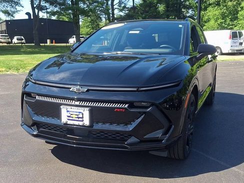 New 2026 Chevrolet Equinox EV RS FWD image 6