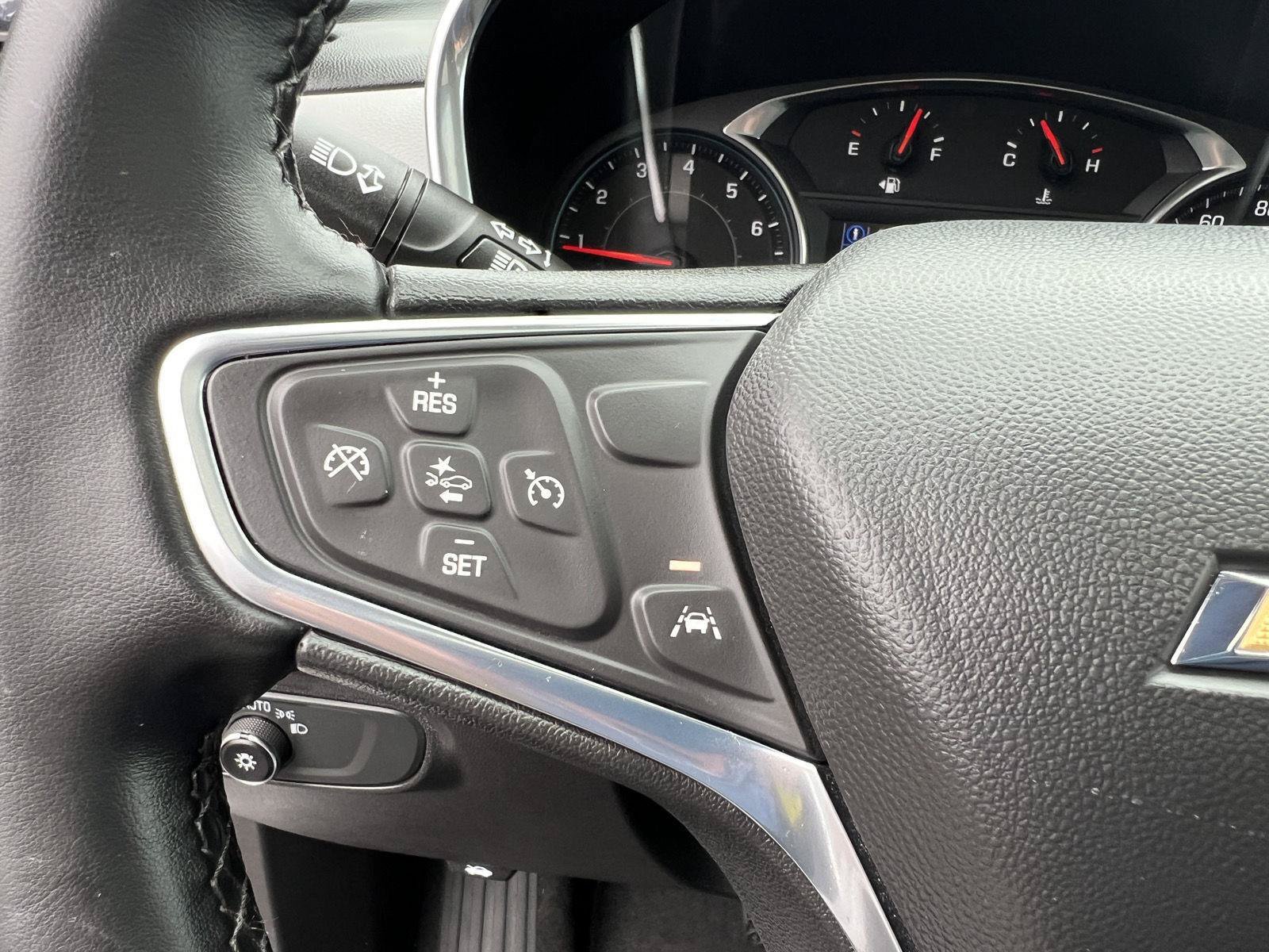 Used 2024 Chevrolet Equinox LT AWD/4WD image 23