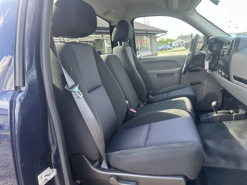 Used 2011 Chevrolet Silverado 1500 W/T w/ LS Package AWD/4WD image 27