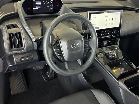Used 2023 Toyota bZ4X FWD image 16