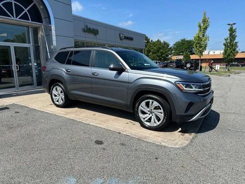 Used 2023 Volkswagen Atlas SE AWD/4WD image 9