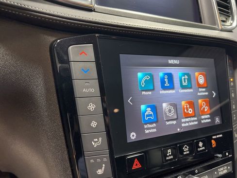 Used 2024 INFINITI QX50 Luxe image 30