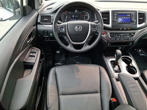 Used 2019 Honda Ridgeline RTL image 11