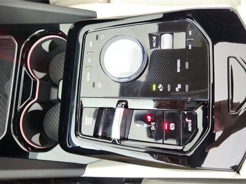 Used 2026 BMW 540i xDrive image 49