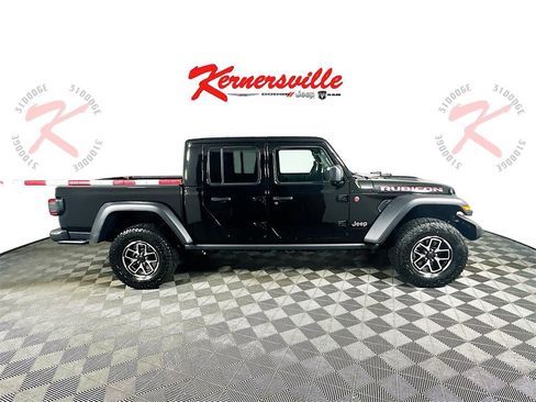 New 2025 Jeep Gladiator Rubicon w/ Convenience Group image 8