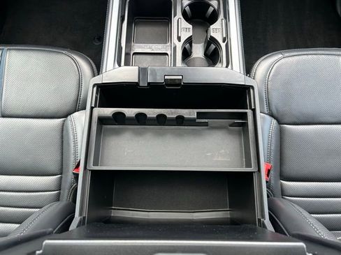 Used 2025 Ford F450 Platinum AWD/4WD image 25