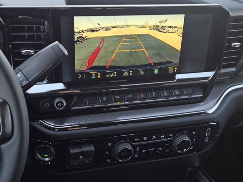 New 2026 Chevrolet Silverado 2500 ZR2 image 20