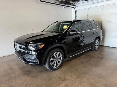 Used 2021 Mercedes-Benz GLS 450 4MATIC image 3