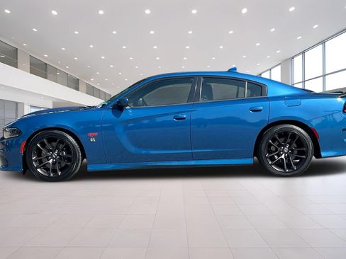 Used 2020 Dodge Charger Scat Pack RWD image 7