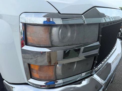 Used 2015 Chevrolet Silverado 2500 LT w/ LT Fleet Convenience Package AWD/4WD image 15