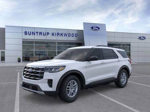 New 2026 Ford Explorer Active image 1