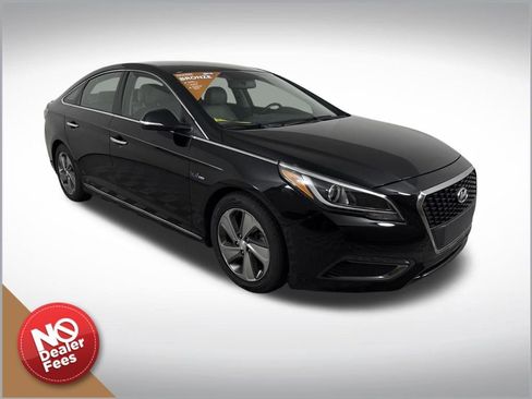 Used 2016 Hyundai Sonata Limited image 1