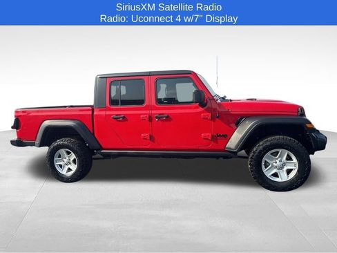 Used 2020 Jeep Gladiator Sport w/ Quick Order Package 24S image 5