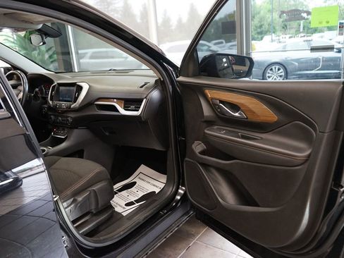 Used 2019 GMC Terrain SLE w/ Driver Convenience Package AWD/4WD image 41