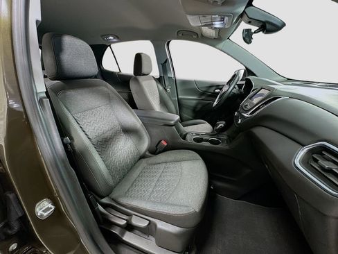 Used 2023 Chevrolet Equinox LT FWD image 29