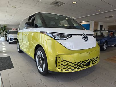 New 2025 Volkswagen ID. Buzz Pro S Plus