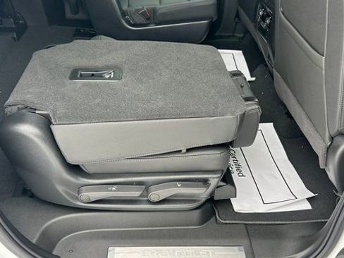 New 2026 Chevrolet Suburban LT w/ Comfort Package image 43