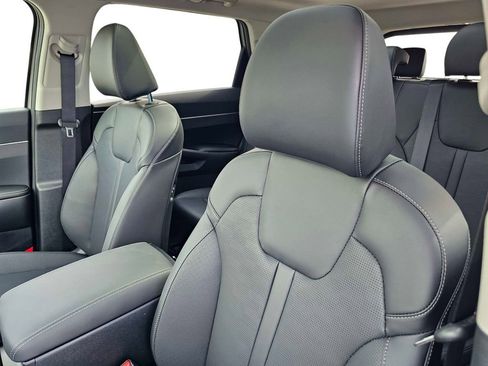 New 2026 Kia Sorento S FWD image 20