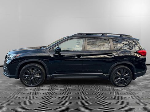Used 2022 Subaru Ascent Onyx Edition image 4