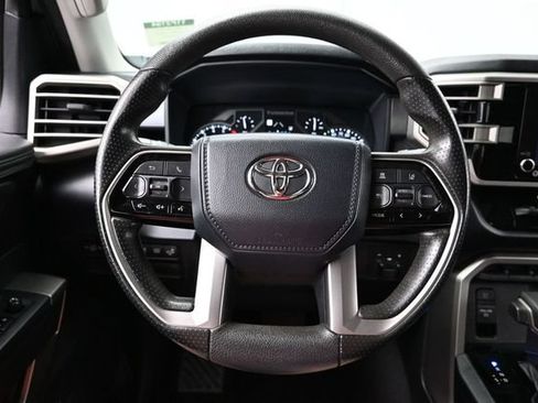 Used 2022 Toyota Tundra SR5 AWD/4WD image 27