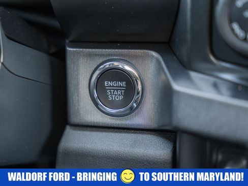 Used 2025 Ford F350 Platinum image 34