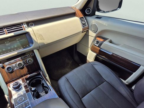 Used 2017 Land Rover Range Rover HSE AWD/4WD image 16