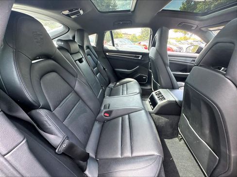 Used 2023 Porsche Panamera 4 Platinum Edition w/ Assistance Package AWD/4WD image 25